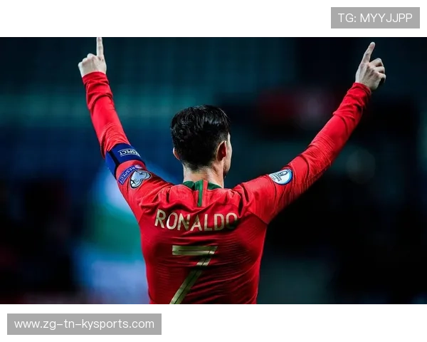 C罗最后一次为葡萄牙拼搏，世界杯赛场成为关键