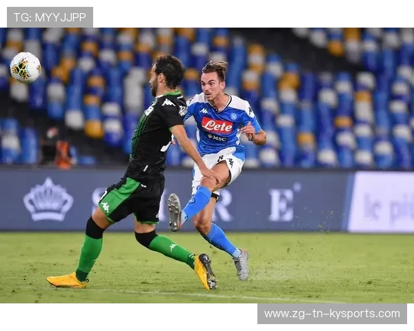 意甲国米中场突破接连,前锋再现冷静终结